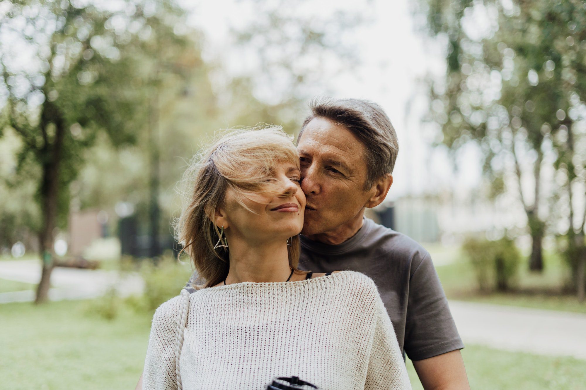 Senior couple happy with their Medigap Plan G.