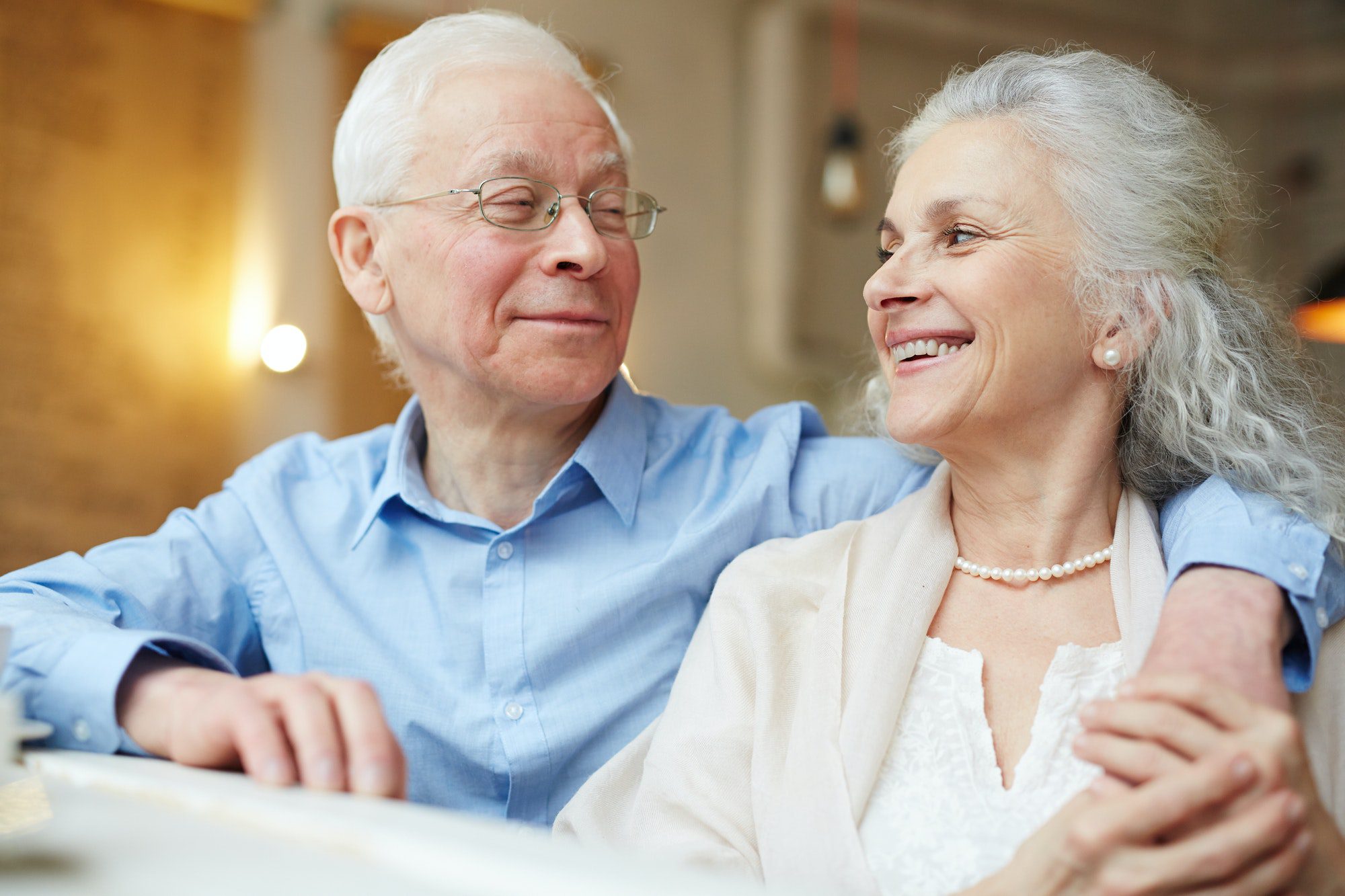Affectionate seniors happy with their Medicare Part C